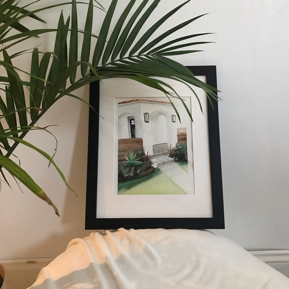 Home decor for a minimalist aesthetic